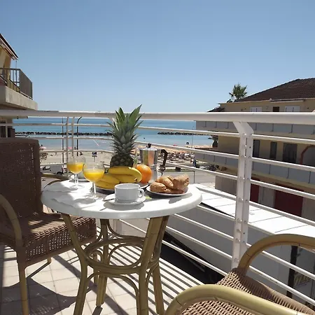 Twigha Aparthotel